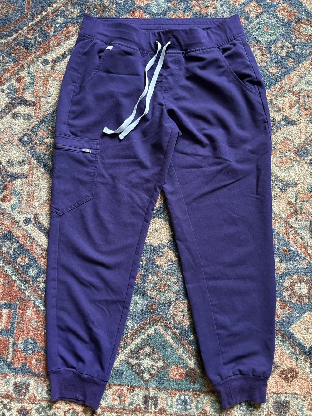 FIGS Women’s Jogger Scrub Pants in Purple Jam - Picture 1 of 7